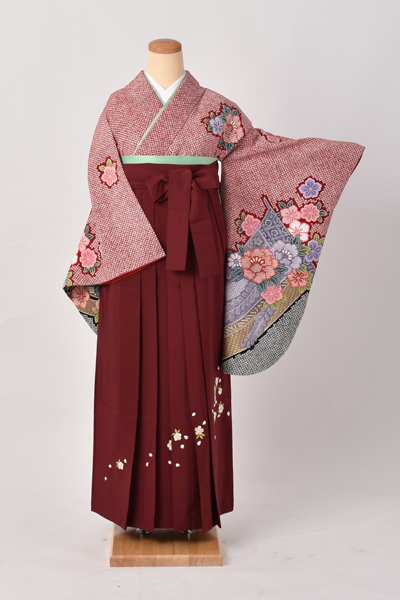 卒業袴[紅色地に総絞り染め]