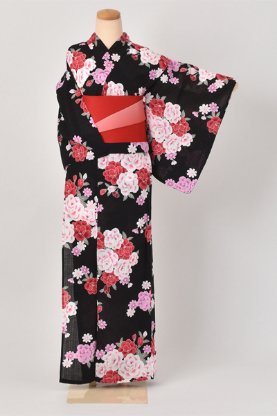 ゆかた(黒地・薔薇の花)
