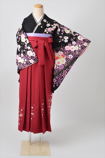 卒業袴（黒・百花繚乱）