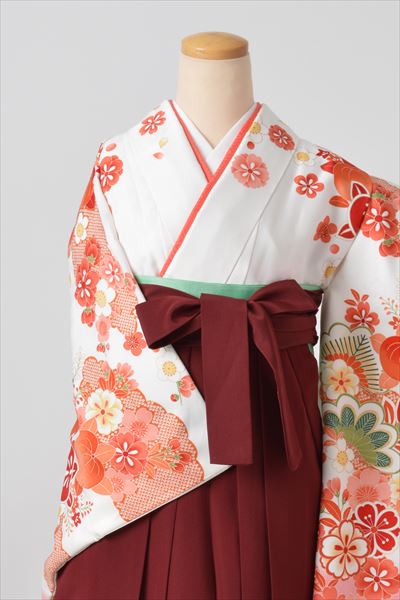卒業袴（白・和モダン）