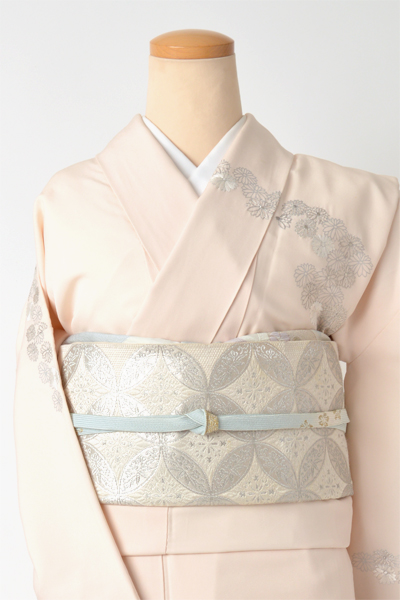 訪問着(桜色・銀糸の小菊)