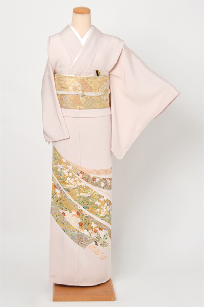 色留袖[桜色・熨斗文様]