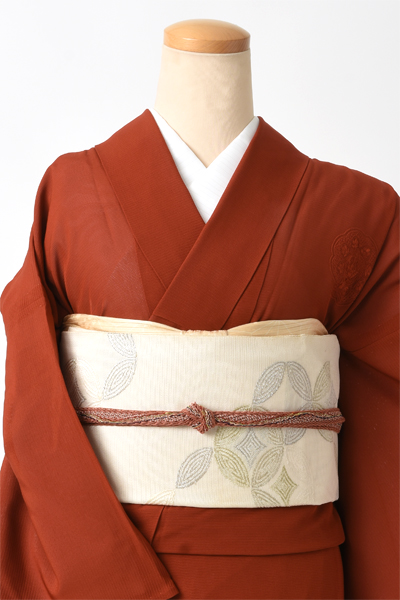 色無地[レンガ色/上前刺繍]