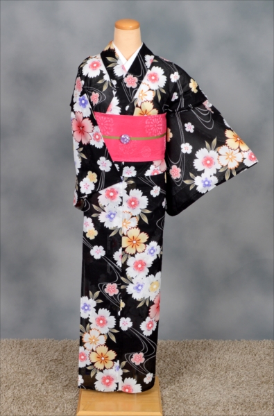 着物風浴衣(綿絽・黒地に桜)