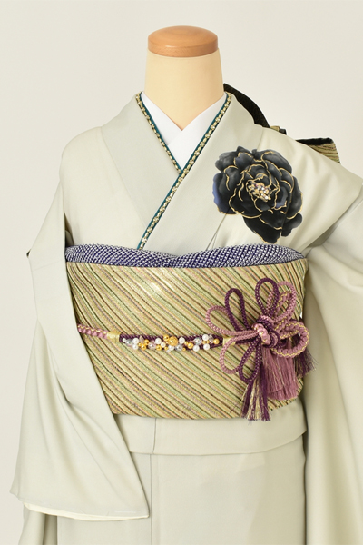 振袖[ライトグレー・紅一点]