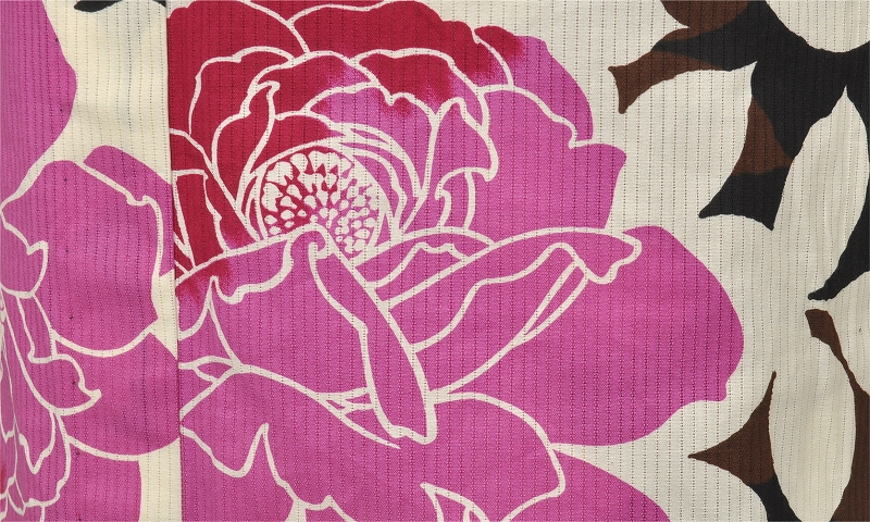 ゆかた(黒地・バラの花)