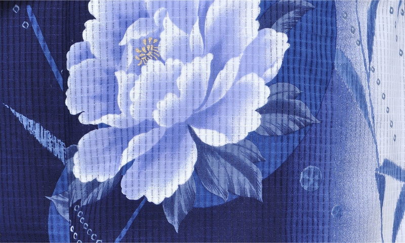 ゆかた(ブルーと白ボカシ地・花)