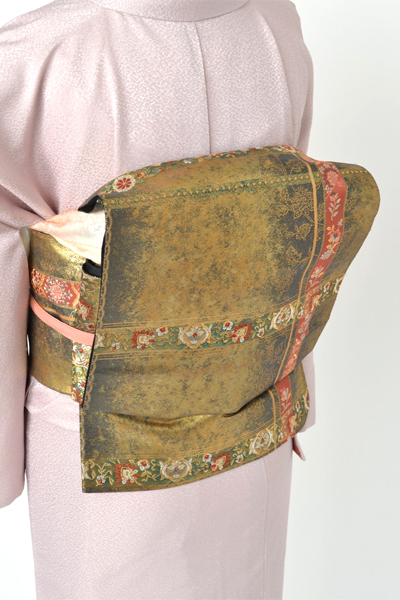 訪問着[ピンク色・花車]