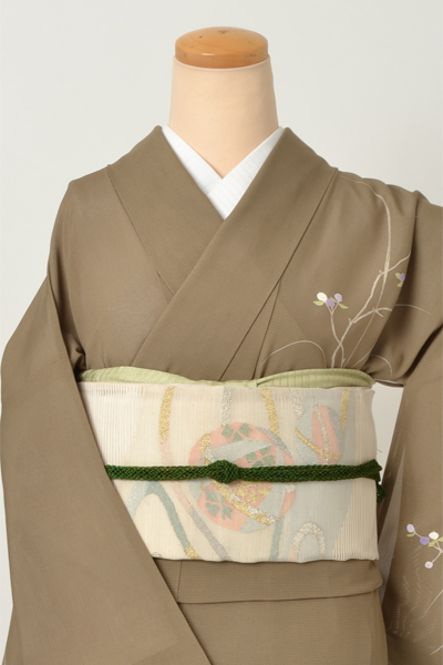 絽訪問着(茶色・花かご)