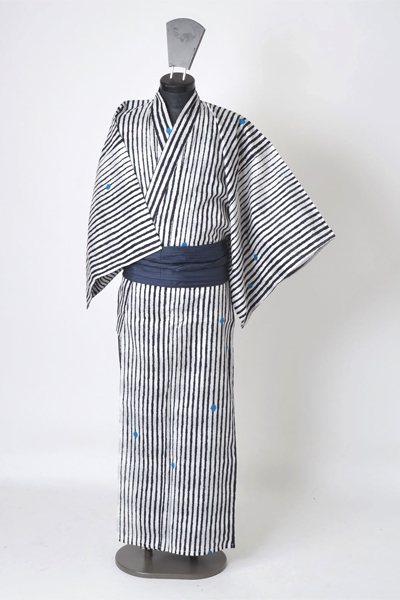 浴衣［170cm〜180cm］(白地の縞模様)