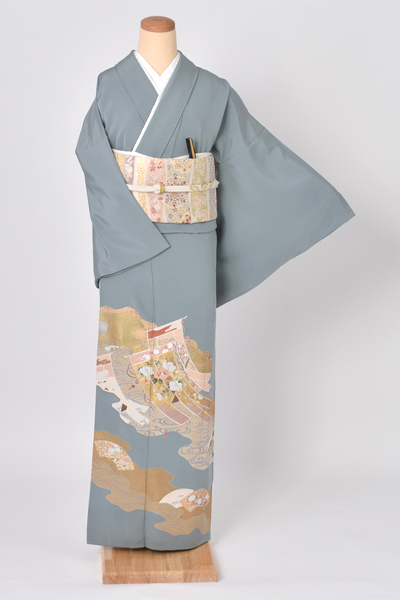 色留袖［納戸色地に道長取り］