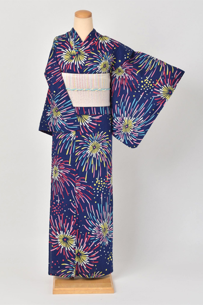 ゆかた 山本彩 花火 着物レンタルあき 来店着付け無料 全国配送無料