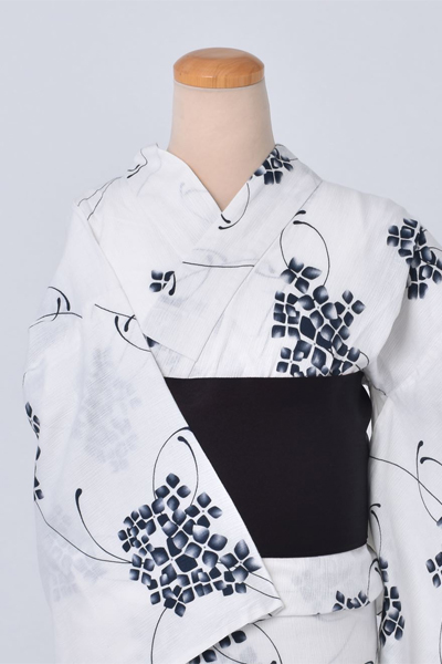 浴衣 白の綿麻地に紫陽花 着物レンタルあき 来店着付け無料 全国配送無料